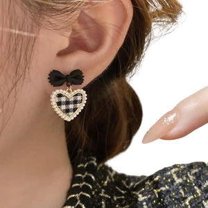 Cute Korean Hanging Love Grid Pearl Heart Drop Earrings