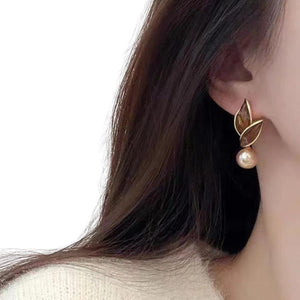 Exquisite Champagne Color Leaf Pearl Drop Women's Earrings