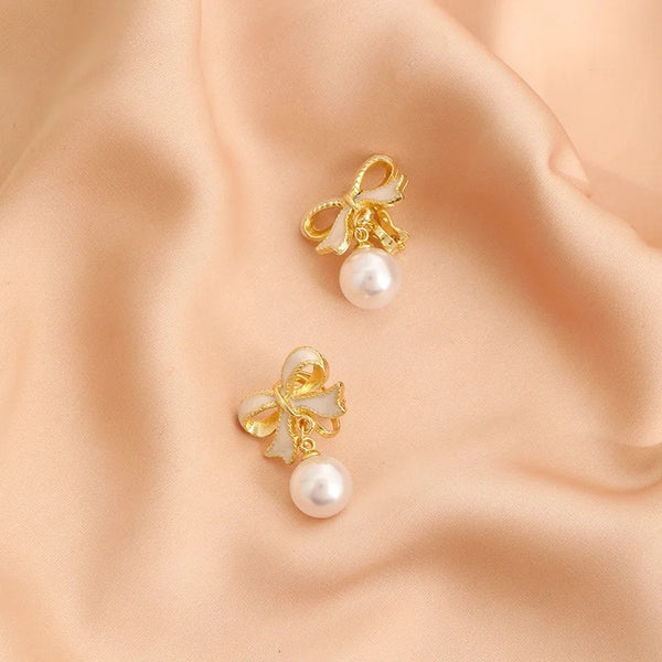 Pearl Drop Clip On Earrings