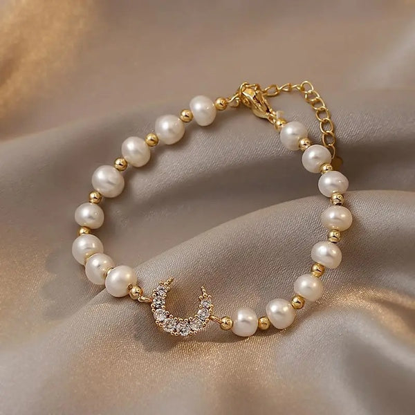 Shiny Crystal Moon Pearl Bracelet