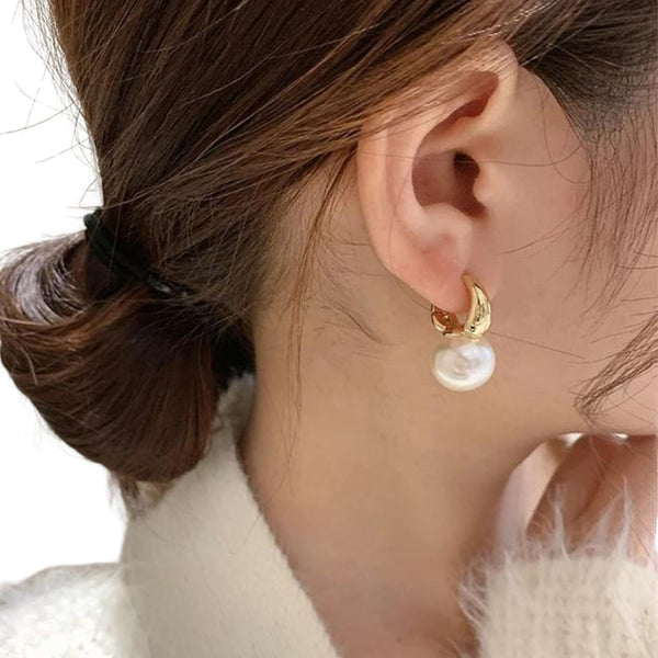 Simple Fashion Pearl Drop Earrings