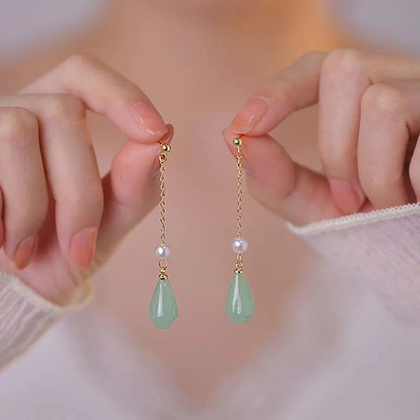 Water Pearl Drop Earrings