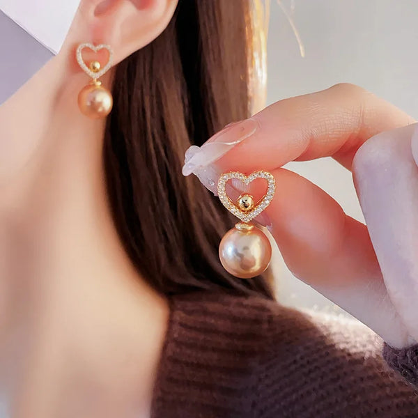 Charm Pearl Drop Earring