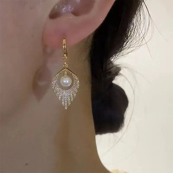 Elegant Design Pearl Drop Earrings For Women