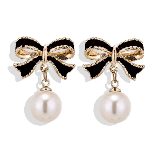 Pearl Drop Clip On Earrings