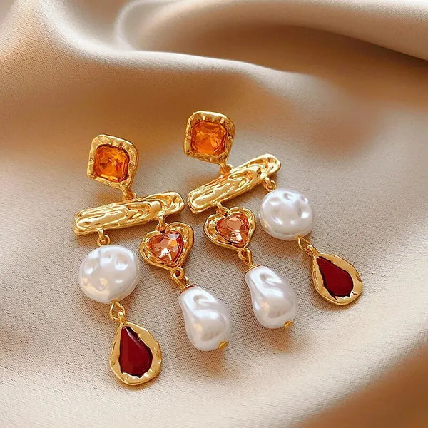 Rhinestone Asymmetrical Pearl Drop Earrings