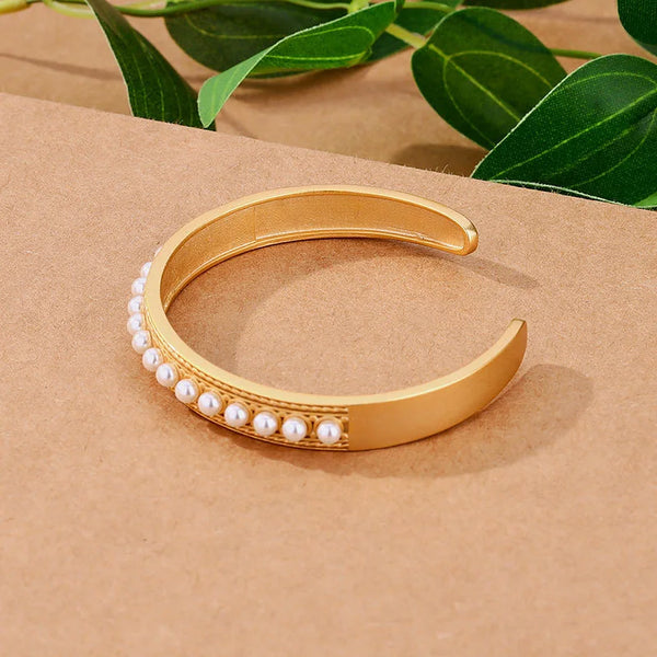 Romantic Pearl Design Bracelet