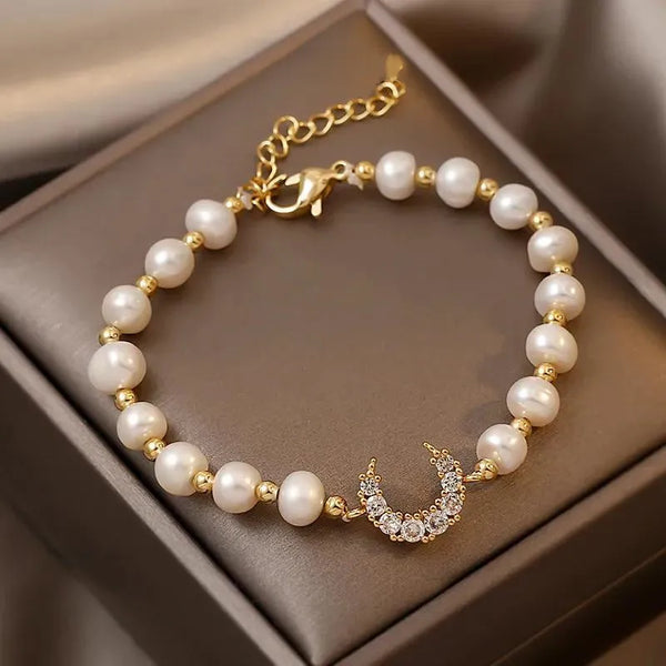 Shiny Crystal Moon Pearl Bracelet