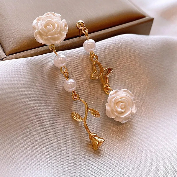 Sweet Flowers Pearl Drop Earrings