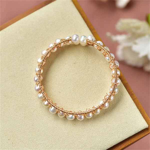 Vintage White Pearl Bracelet